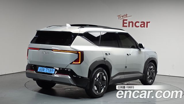Kia EV5 из Кореи Encar