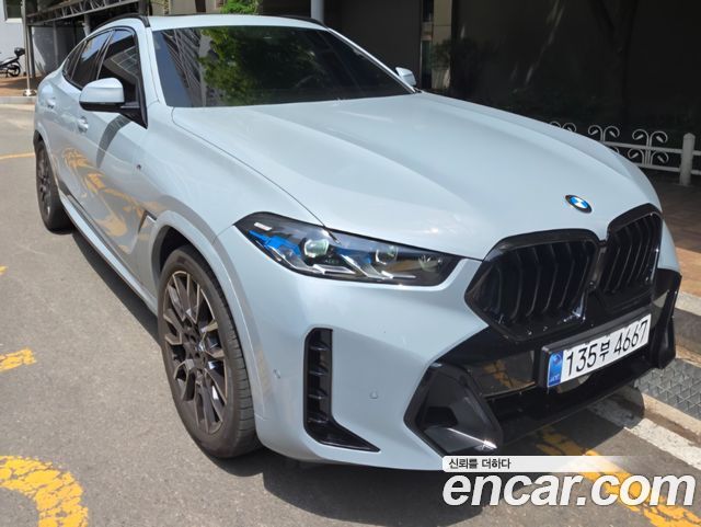 BMW X6 xDrive40i M Sport — пробег 1 908 км — фото 1 из 5
