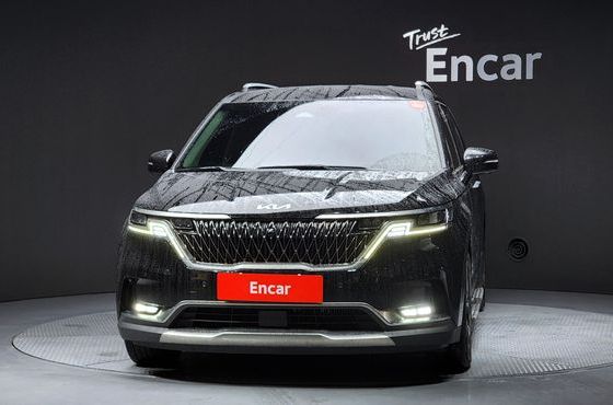 Kia Carnival 9-Seater Signature — пробег 45 084 км — фото 3 из 5