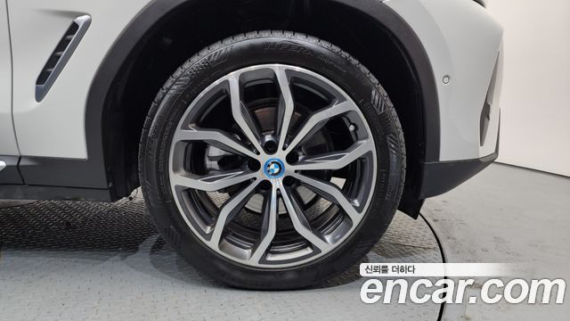 BMW X3 xDrive 30e — пробег 117 219 км — фото 5 из 5