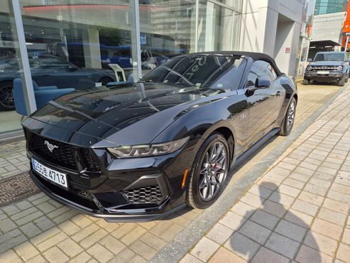 Ford Mustang 5.0 GT Premium Convertible — пробег 500 км — фото 4 из 5