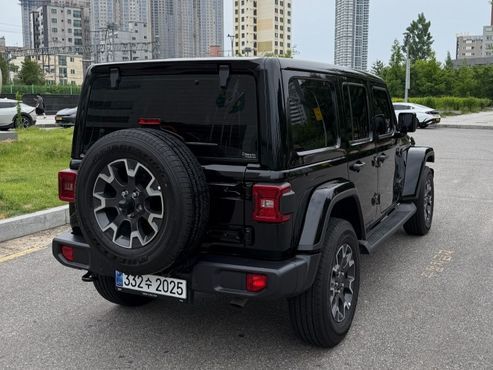 Jeep Wrangler 2.0 Sahara Power Top 4Door — пробег 6 788 км — фото 4 из 5