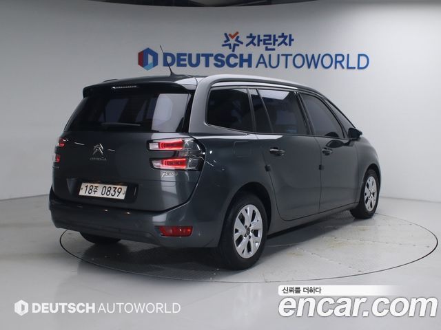 Citroen-DS C4 Picasso 1.6 B-HDI Intensive — пробег 150 000 км — фото 2 из 5