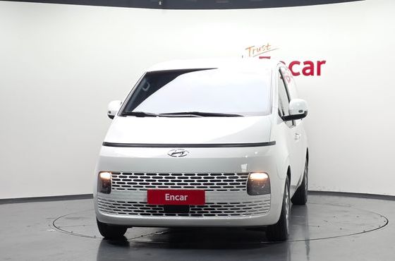 Hyundai Staria Cargo 3-Seater Modern — пробег 33 025 км — фото 3 из 5