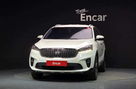Kia Sorento Diesel 2.0 2WD Prestige — пробег 187 969 км — фото 3 из 5
