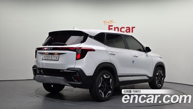 Kia Seltos из Кореи Encar