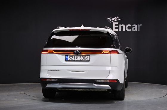 Kia Carnival 9-Seater Noblesse — пробег 159 555 км — фото 4 из 5