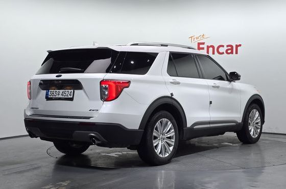 Ford Explorer 2.3 LimIted 4WD — пробег 39 909 км — фото 2 из 5