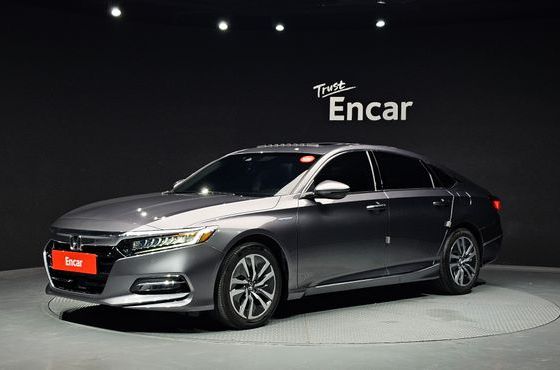 Honda Accord 2.0 Hybrid Touring — пробег 83 945 км — фото 1 из 5
