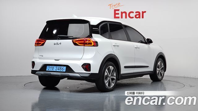 Kia Niro Air — пробег 113 365 км — фото 2 из 5