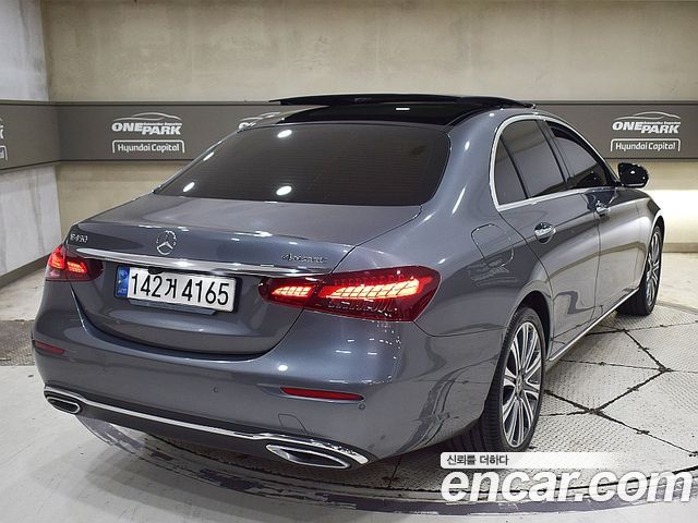Mercedes-Benz E-Class из Кореи Encar