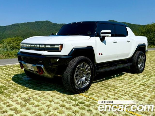GMC Hummer EV e4WD — пробег 12 338 км — фото 1 из 5