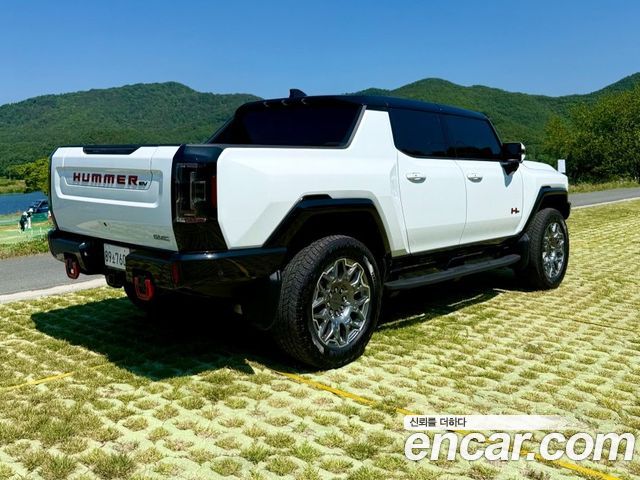 GMC Hummer EV e4WD — пробег 12 338 км — фото 4 из 5