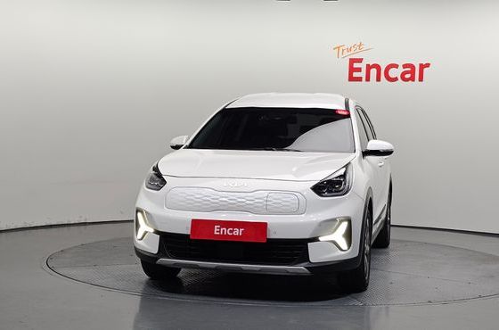 Kia Niro Earth — пробег 117 592 км — фото 3 из 5