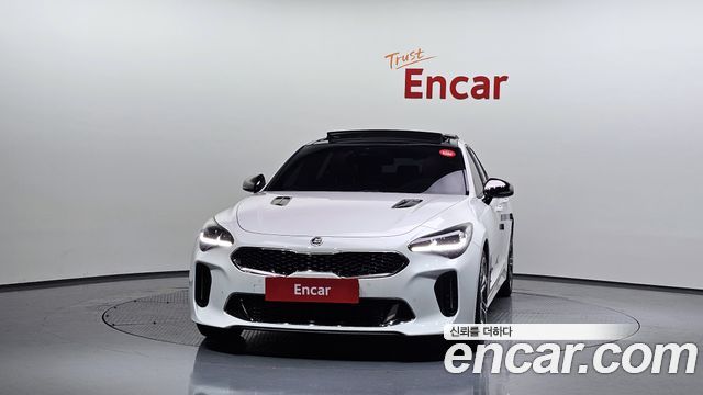 Kia Stinger из Кореи Encar