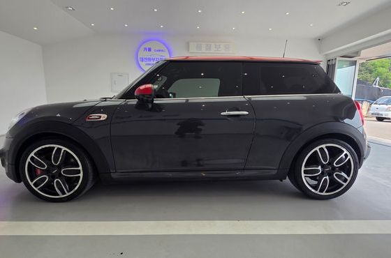 Mini Cooper JCW 3rd Generation — пробег 97 603 км — фото 4 из 5