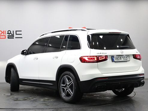 Mercedes-Benz GLB-Class GLB250 4MATIC — пробег 27 879 км — фото 4 из 5