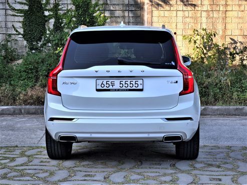 Volvo XC90 T6 Inscription — пробег 112 400 км — фото 4 из 5