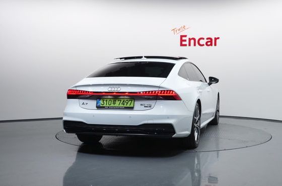 Audi A7 50 TDI Quattrp Premium — пробег 10 065 км — фото 4 из 5