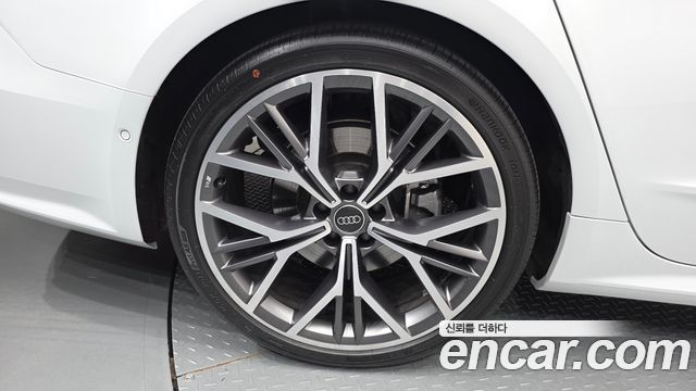 Audi A7 из Кореи Encar