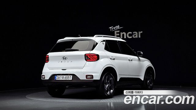 Hyundai Venue из Кореи Encar