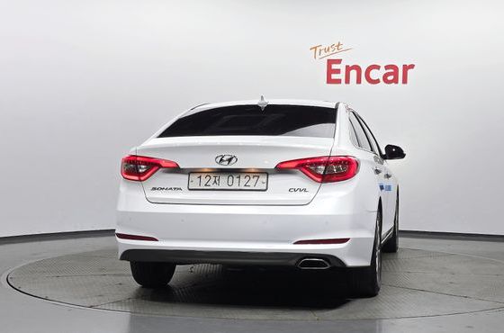Hyundai Sonata 2.0 Care+ — пробег 157 008 км — фото 4 из 5