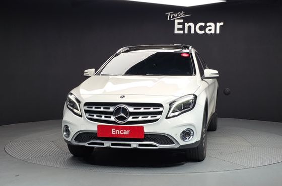 Mercedes-Benz GLA-Class GLA220 Premium — пробег 140 303 км — фото 3 из 5
