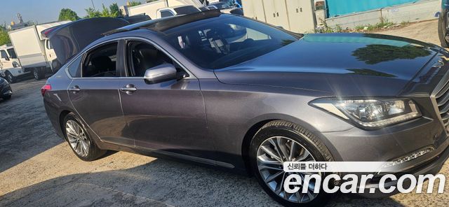 Hyundai Genesis из Кореи Encar
