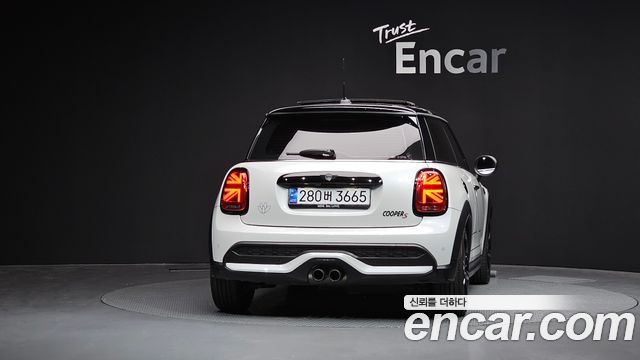 Mini Cooper Mayfield Edition 3rd — пробег 11 410 км — фото 4 из 5