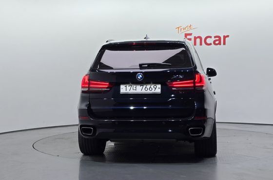 BMW X5 xDrive 40d — пробег 140 203 км — фото 4 из 5