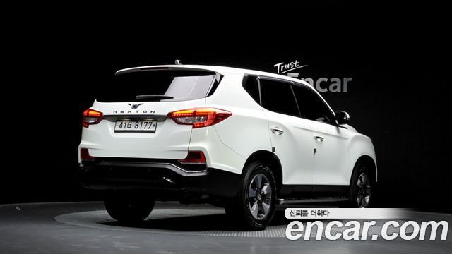 Ssangyong Rexton из Кореи Encar