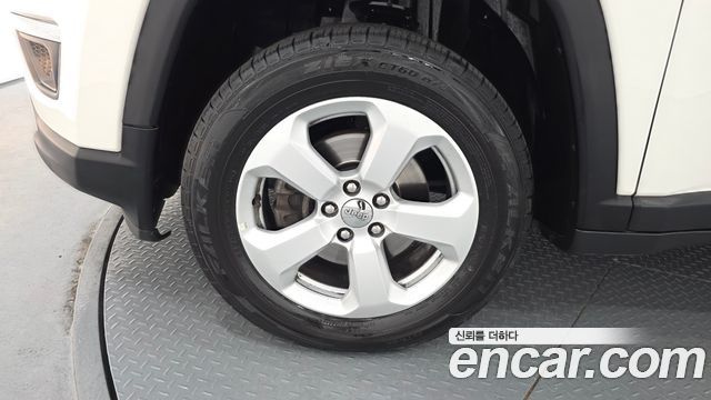 Jeep Compass из Кореи Encar
