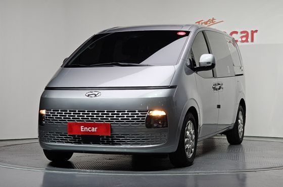 Hyundai Staria Cargo 5-Seater Modern — пробег 5 347 км — фото 1 из 5
