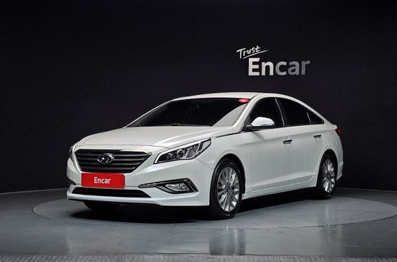 Hyundai Sonata 2.0 Style — пробег 74 970 км — фото 1 из 5