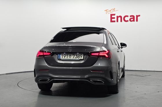 Mercedes-Benz A-Class A250 4MATIC Sedan — пробег 39 061 км — фото 4 из 5