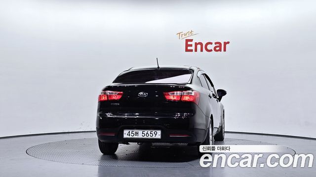 Kia pride из Кореи Encar