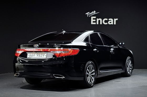 Hyundai Grandeur HG240 Luxury — пробег 127 586 км — фото 2 из 5