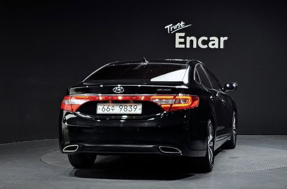 Hyundai Grandeur HG240 Luxury — пробег 127 586 км — фото 4 из 5