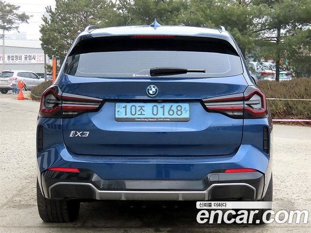BMW iX3 из Кореи Encar