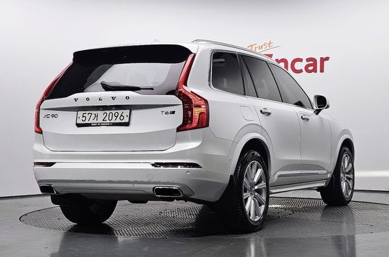 Volvo XC90 T6 Inscription — пробег 36 098 км — фото 2 из 5