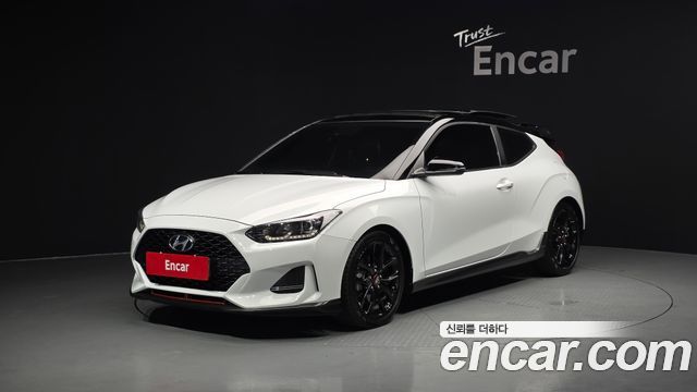 Hyundai Veloster 1.6 Turbo Sport Core — пробег 131 760 км — фото 1 из 5