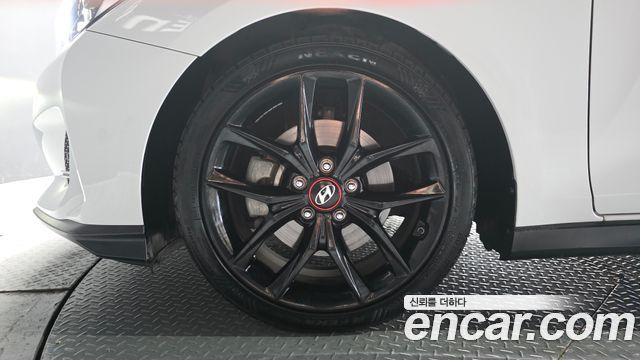 Hyundai Veloster 1.6 Turbo Sport Core — пробег 131 760 км — фото 5 из 5