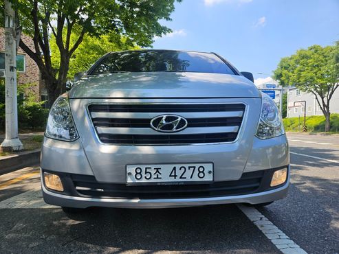 Hyundai Starex 5-Seater VAN Smart — пробег 170 461 км — фото 1 из 5