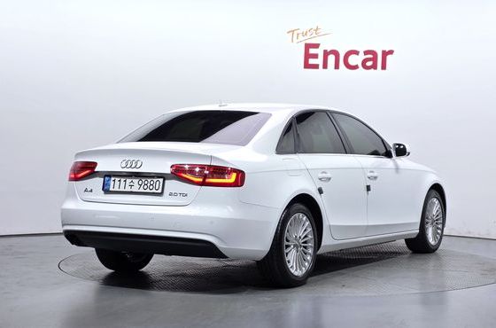 Audi A4 2.0 TDI B8 — пробег 62 581 км — фото 2 из 5