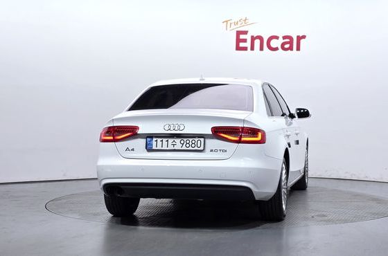 Audi A4 2.0 TDI B8 — пробег 62 581 км — фото 4 из 5