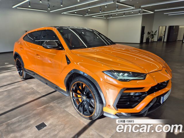 Lamborghini Urus 4.0 V8 — пробег 29 500 км — фото 2 из 5