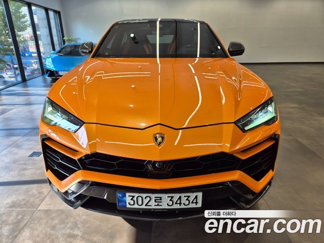 Lamborghini Urus 4.0 V8 — пробег 29 500 км — фото 3 из 5