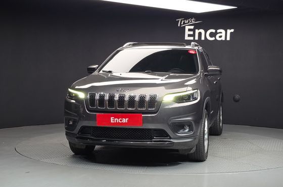 Jeep Cherokee 2.4 Longitude AWD — пробег 122 141 км — фото 3 из 5