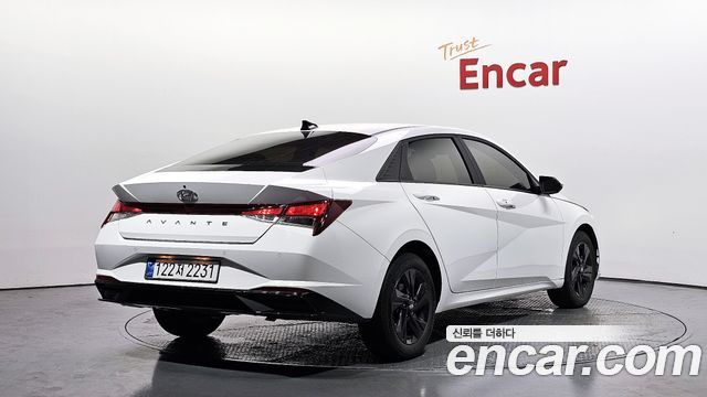 Hyundai AVANTE из Кореи Encar