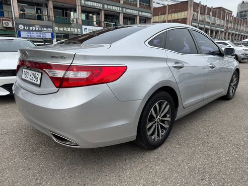 Hyundai Grandeur HG240 Luxury — пробег 57 068 км — фото 4 из 5
